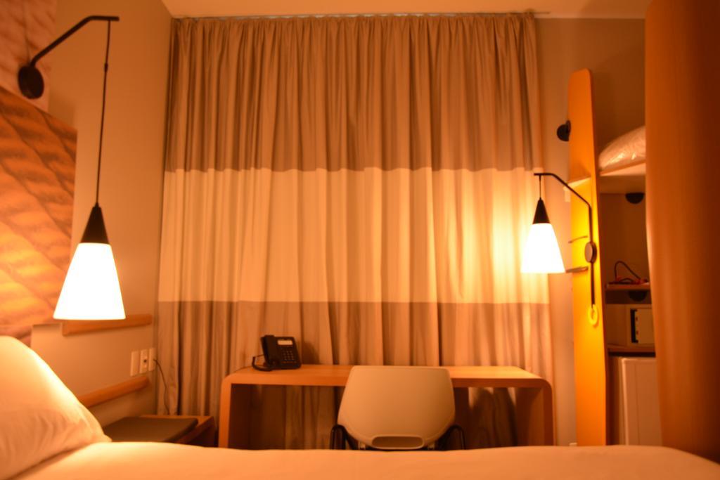 Ibis Jacarei Otel Dış mekan fotoğraf